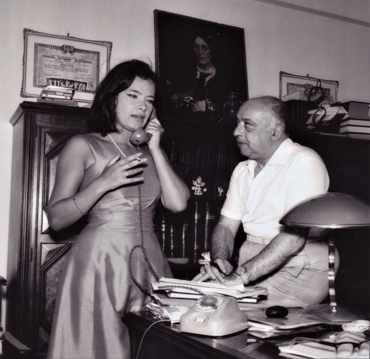 Καρέζη_Σακελλάριος